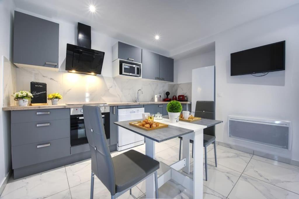 Appt P2 De 1 A 6 Pers A Rognac Apartment Exterior photo